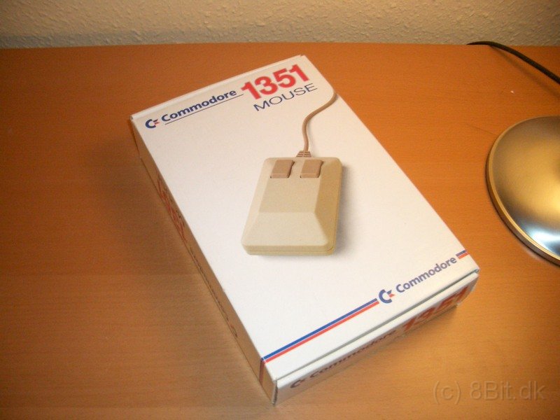 Commodore 1351_12.JPG